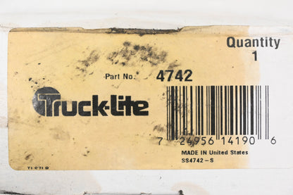 Truck-Lite 4742, 77-625 Signal Stat Red Amber Side Marker Lamp NOS