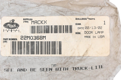 Mack 22MO368M, 25770C Truck-Lite Door Lamp Assembly NOS