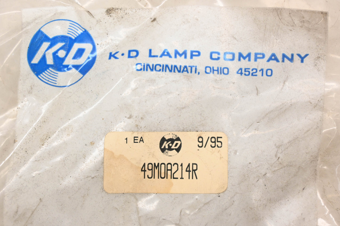 KD Lamp Company 49MOA214R Clearance Lamp Base NOS