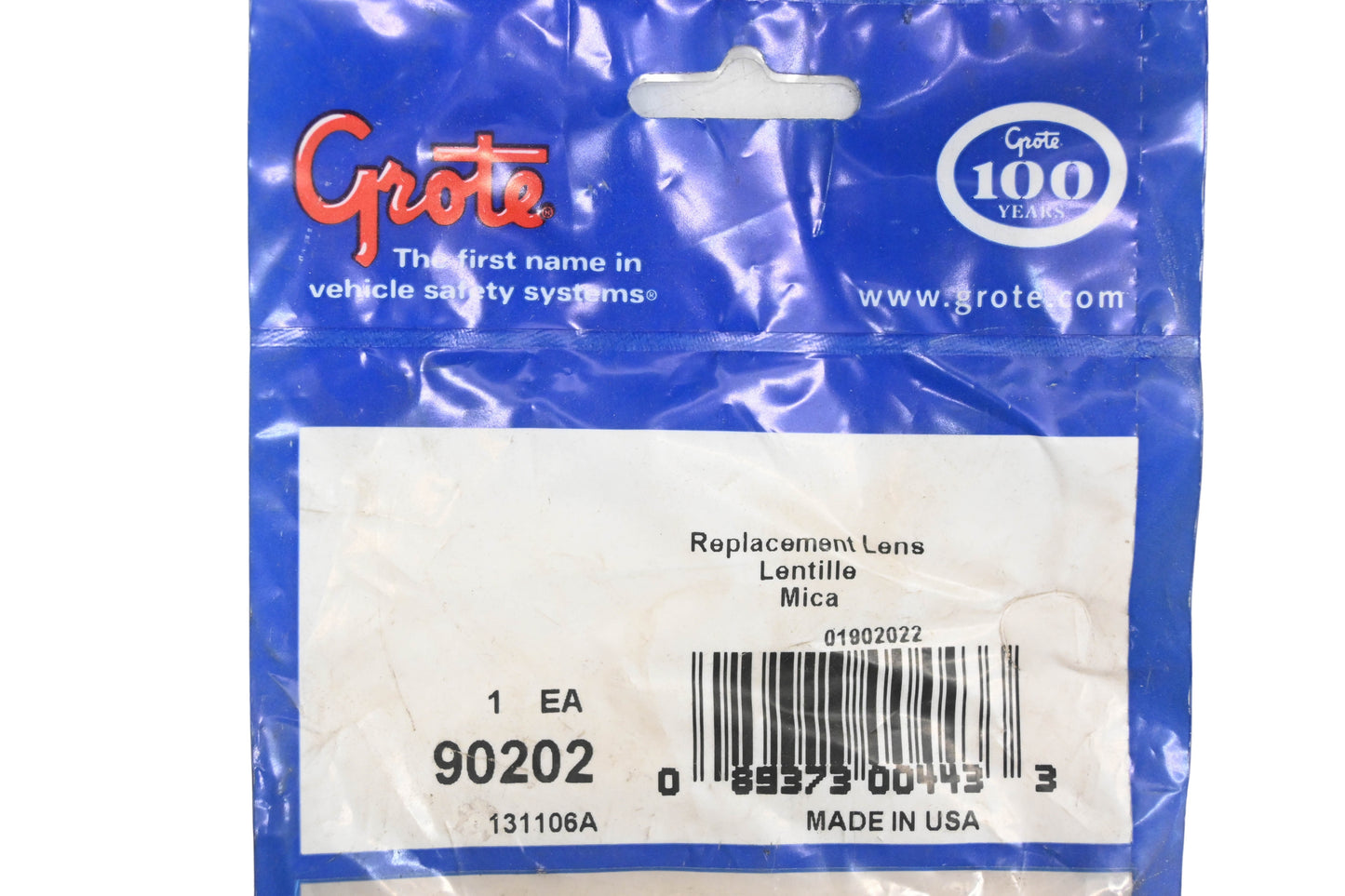 Grote 90202 Red Oval Lens NOS
