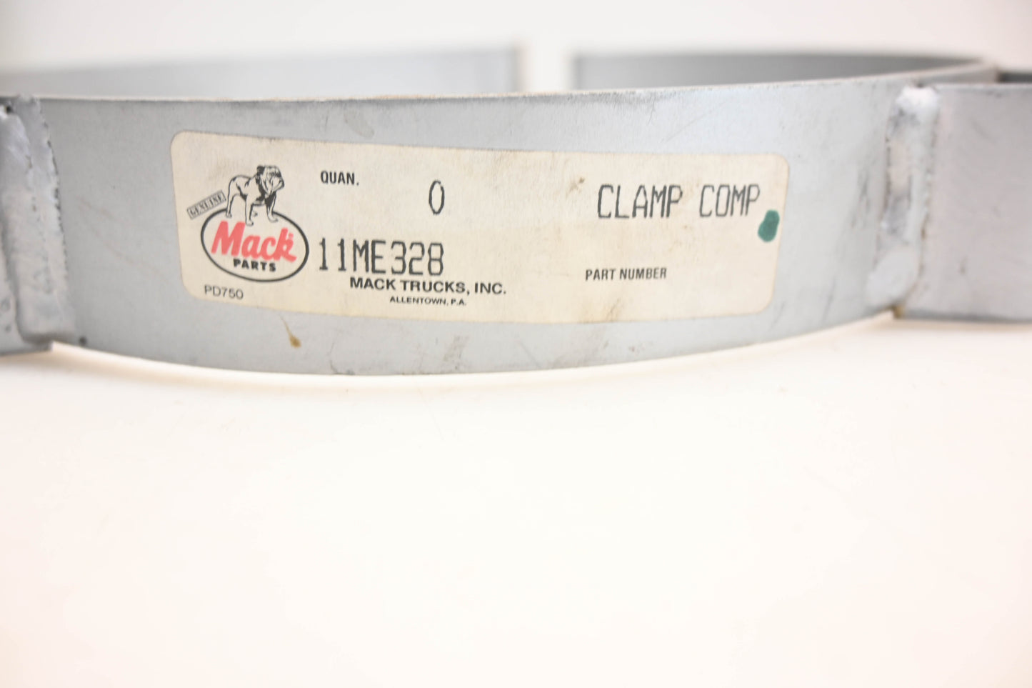 Mack 11ME328 Clamp NOS