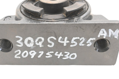 Mack 30QS4525AM, 20975430 Cab Mount Bushing NOS