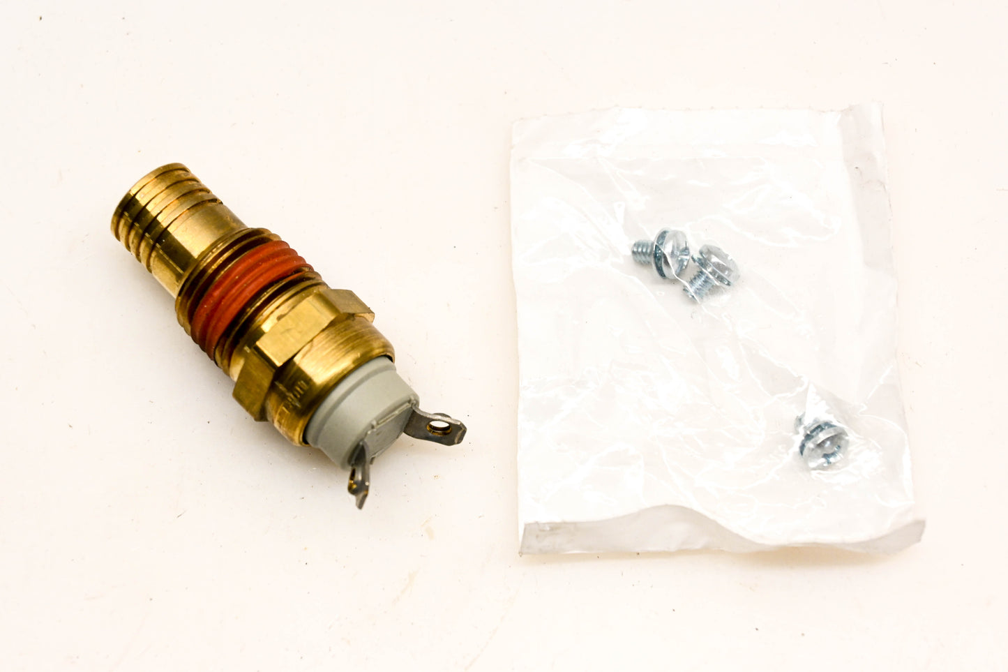 Mack 3912-993605, 993605 Horton Thermal Switch NOS