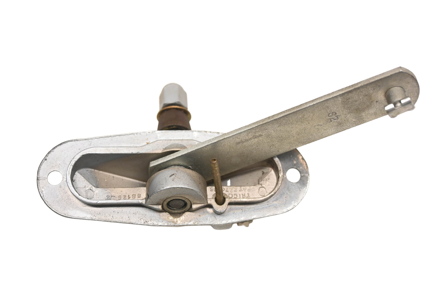 Mack 33QT382P1 Pivot NOS