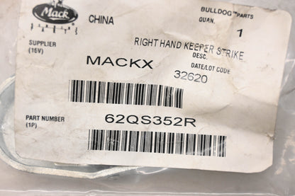 Mack 62QS352R Righthand Door Keeper Striker Plate