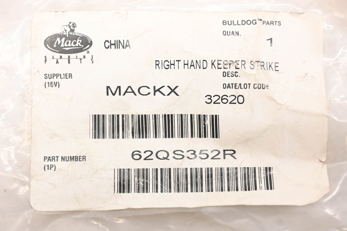 Mack 62QS352R Right Hand Door Keeper Striker Assembly NOS
