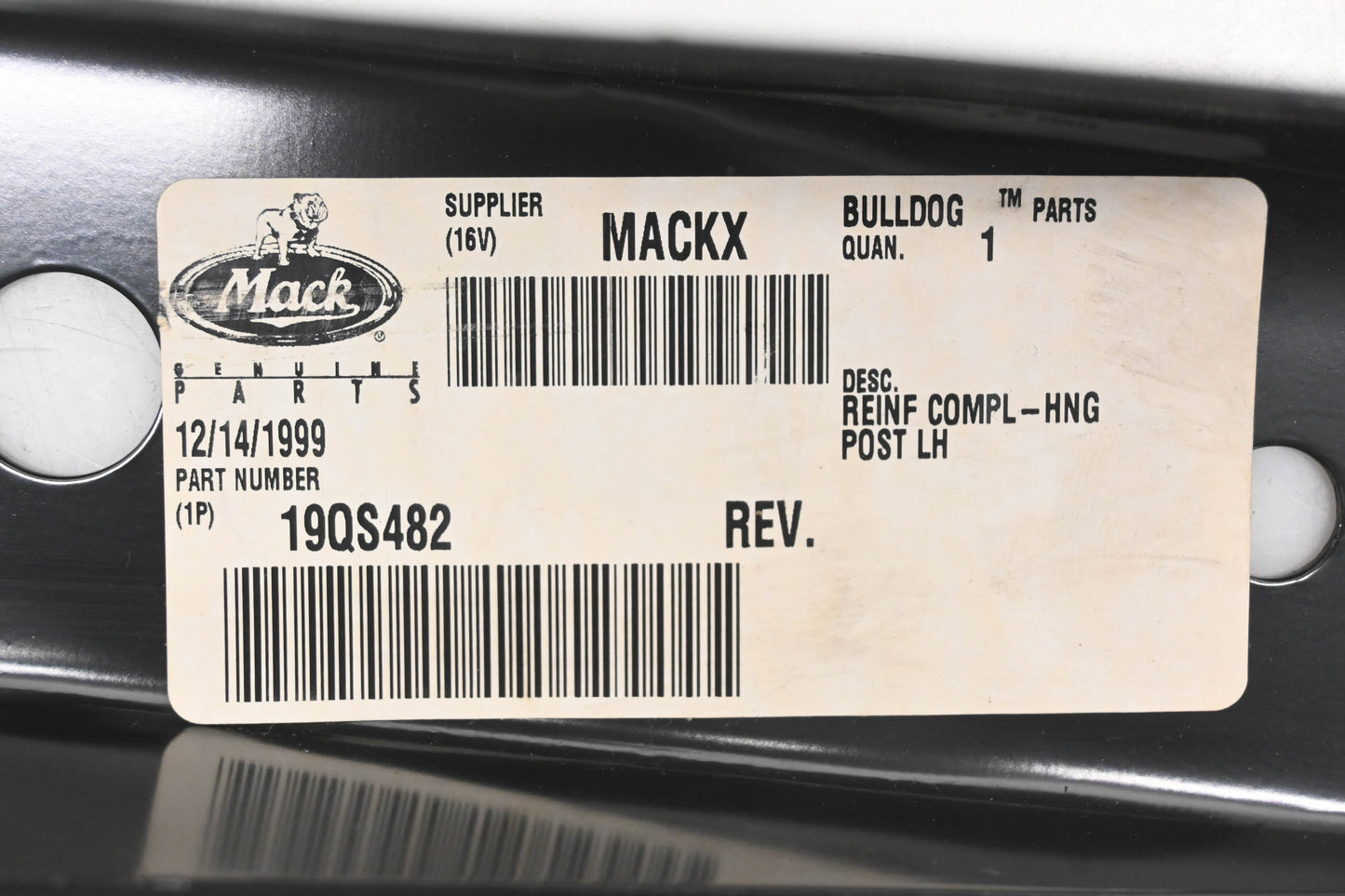 Mack 19QS482 Left Hand Reinforcement Post NOS