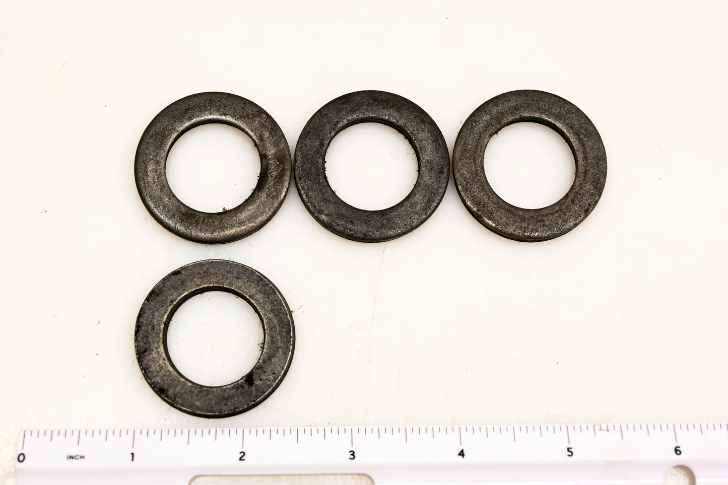 Mack 4000-22962002 Washers Qty 4 NOS