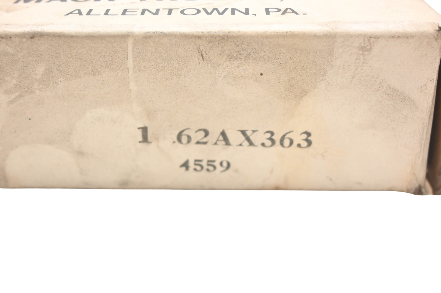 Mack 62AX363, 4559 Timken Bearing Cone NOS