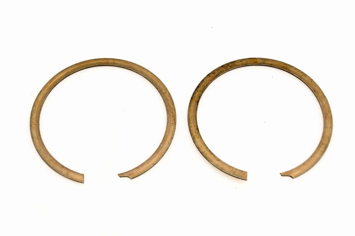 Mack 3088-4302183 Eaton Fuller Snap Rings Qty 2 NOS
