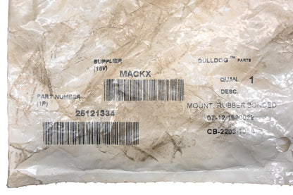 Mack 25121334, 20QL295M Insulator Assembly NOS