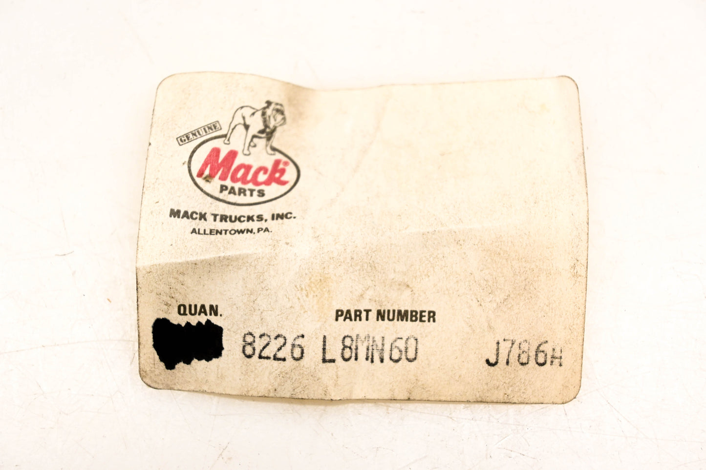 Mack 8226-L8MN60 Setscrew NOS