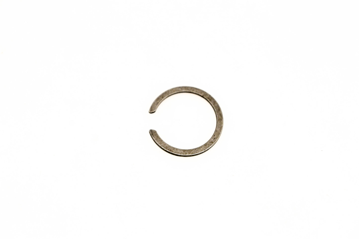 Mack 8235-17792650 Snap Ring NOS
