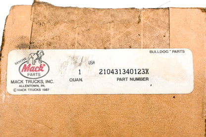 Mack 2104-31340123X, 210431340123X Washer NOS