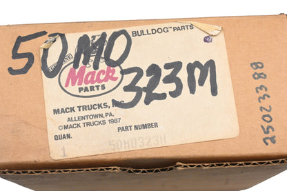 Mack 50MO323M, 5261, 25023388 Grote Clear Lamp Kit NOS