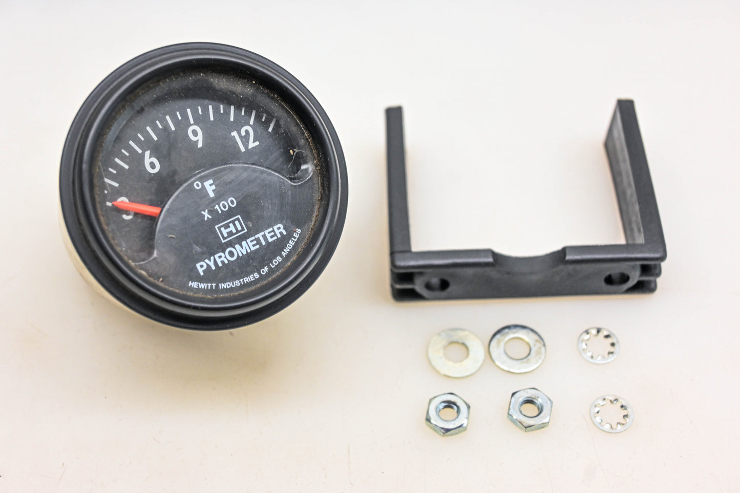 Mack 3MT247, 3MT247P1 Hewitt Pyrometer Gauge NOS