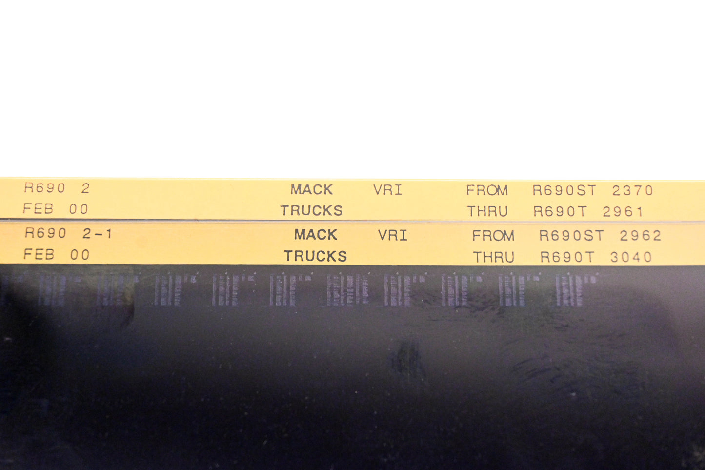 Mack R690 2, R690 2-1 R690ST2370 -R690T3040 VRI Microfiche Lot of 2 NOS