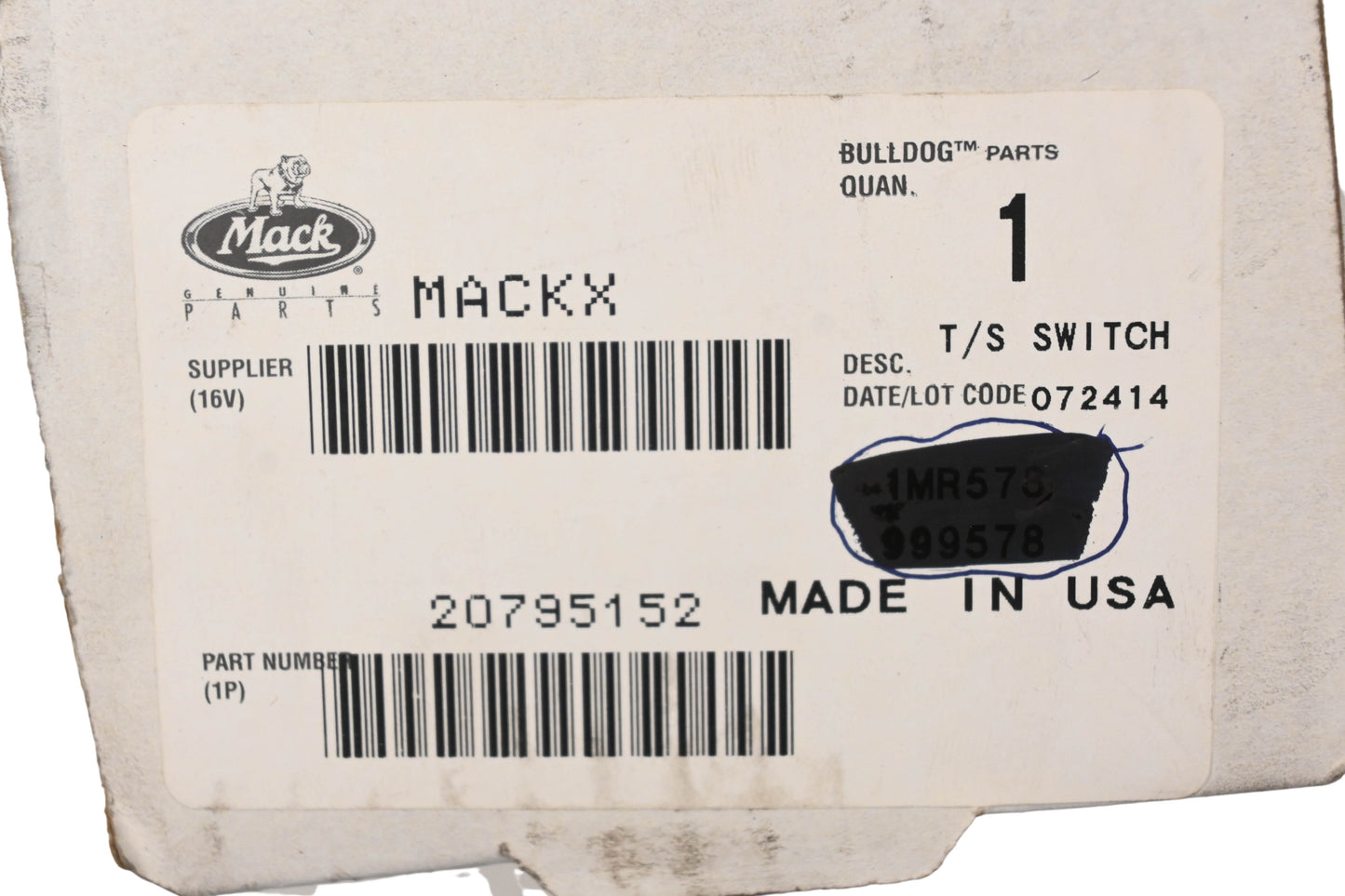 Mack 20795152, 1MR578, 99578 VSM Turn Signal NOS