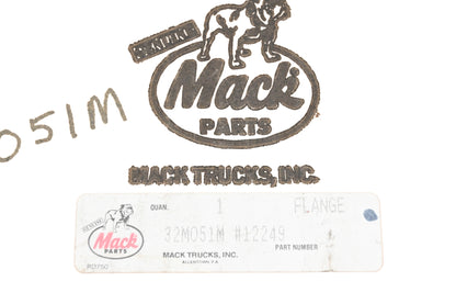 Mack 32MO51M Beige Flange NOS