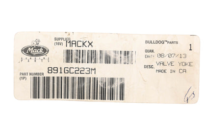 Mack 891GC223M Valve Yoke NOS