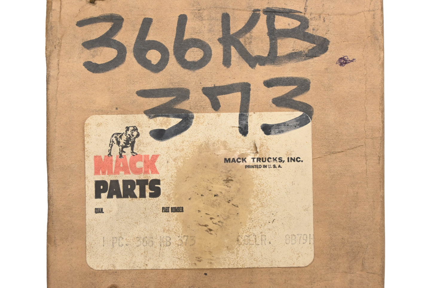 Mack 366KB373 Flange Collar NOS