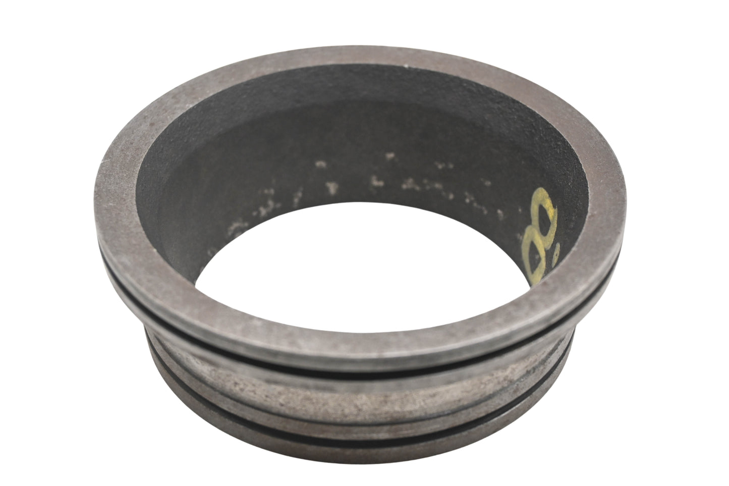 Mack 824GC114 Sleeve