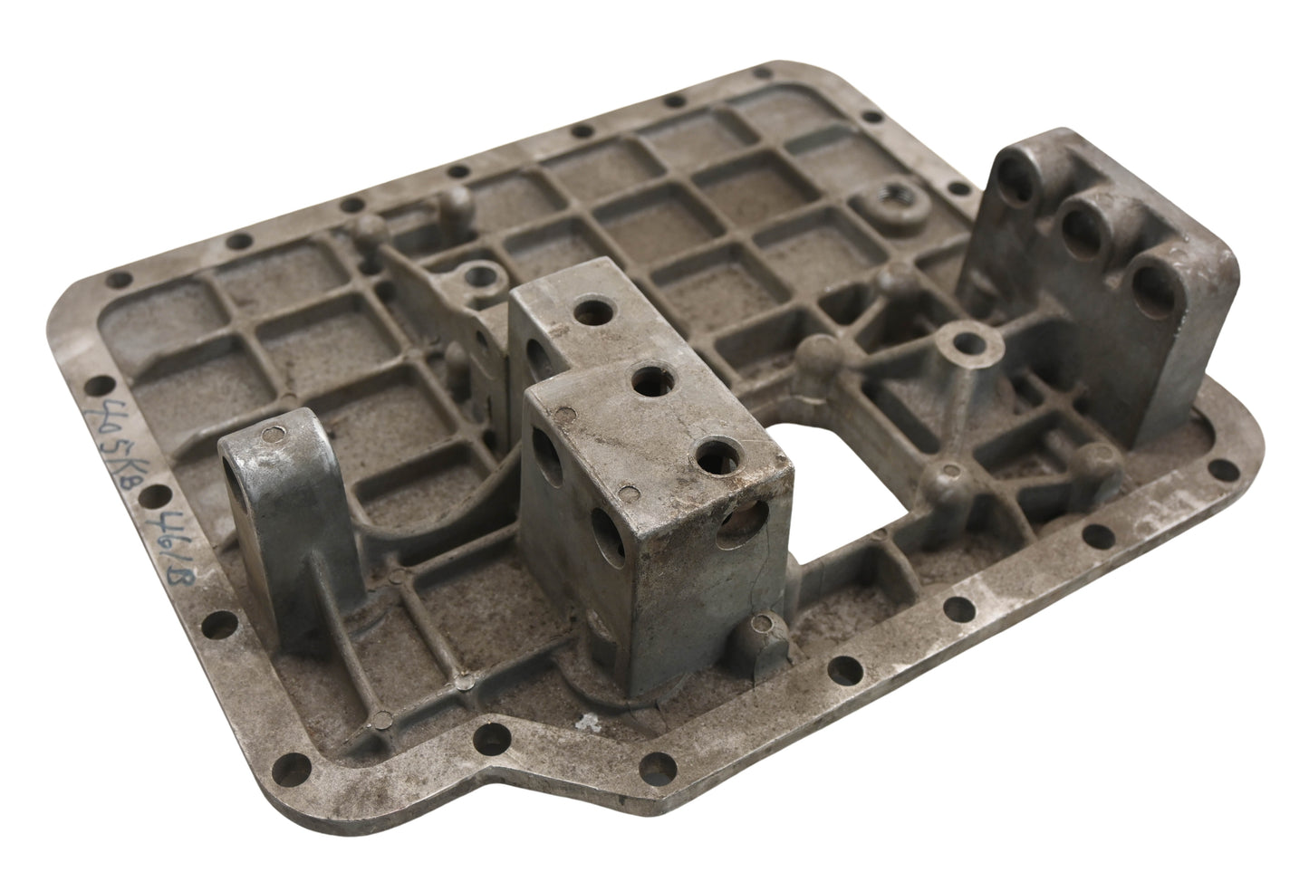 Mack 405KB534E Transmission Cover