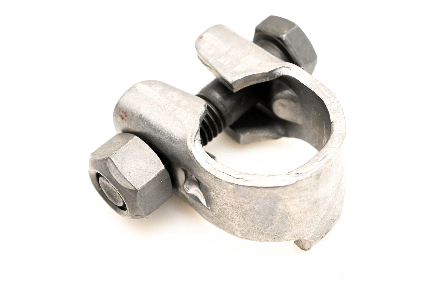 Mack 8226-L24CP10A10 Tube Clamp NOS