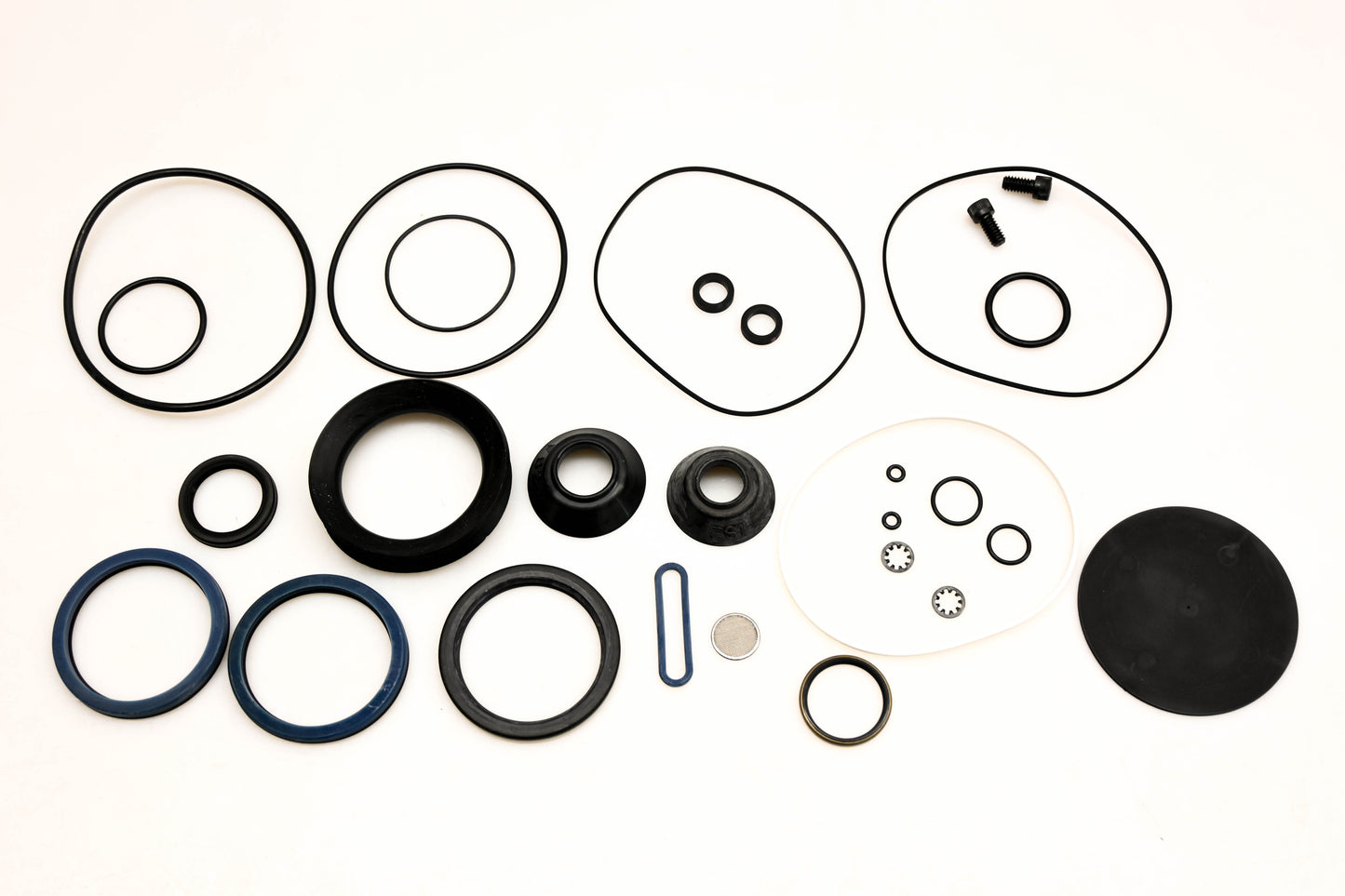 Mack 8148-5542331 M100P1 Seal NOS
