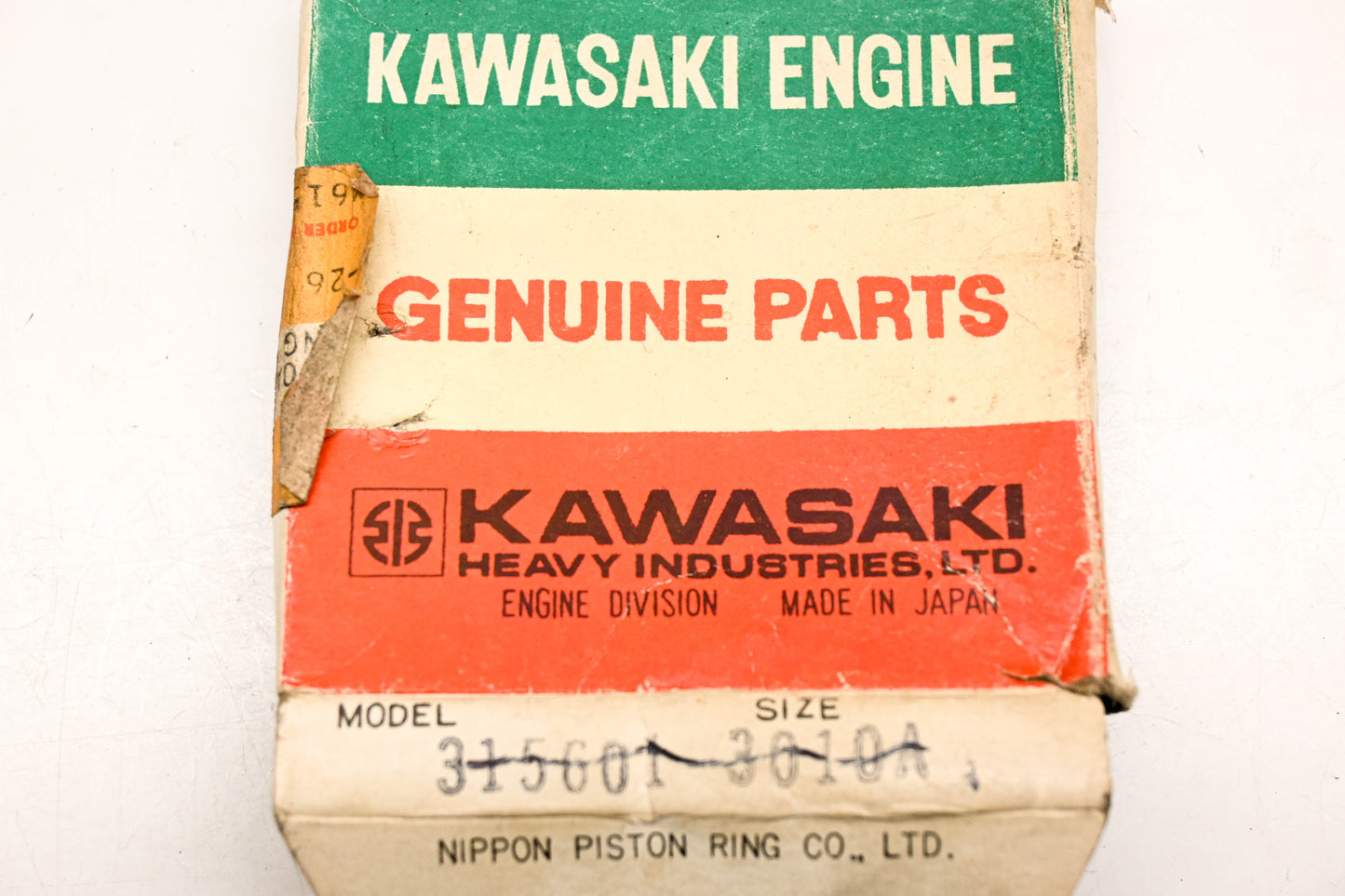 New OEM Kawasaki 315601-3010A Piston Ring Kit NOS