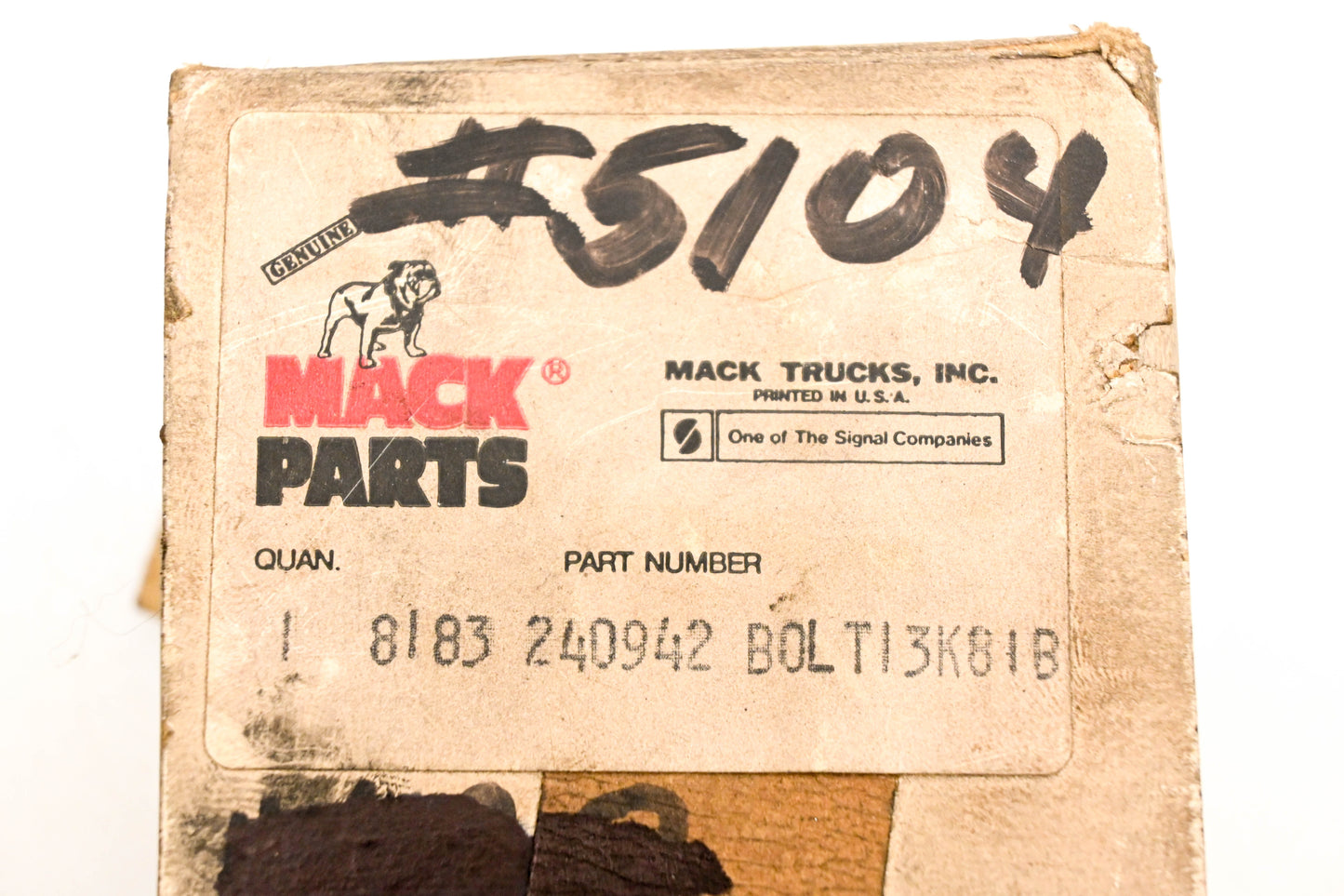 Mack 8183-240942 Special Bolt NOS
