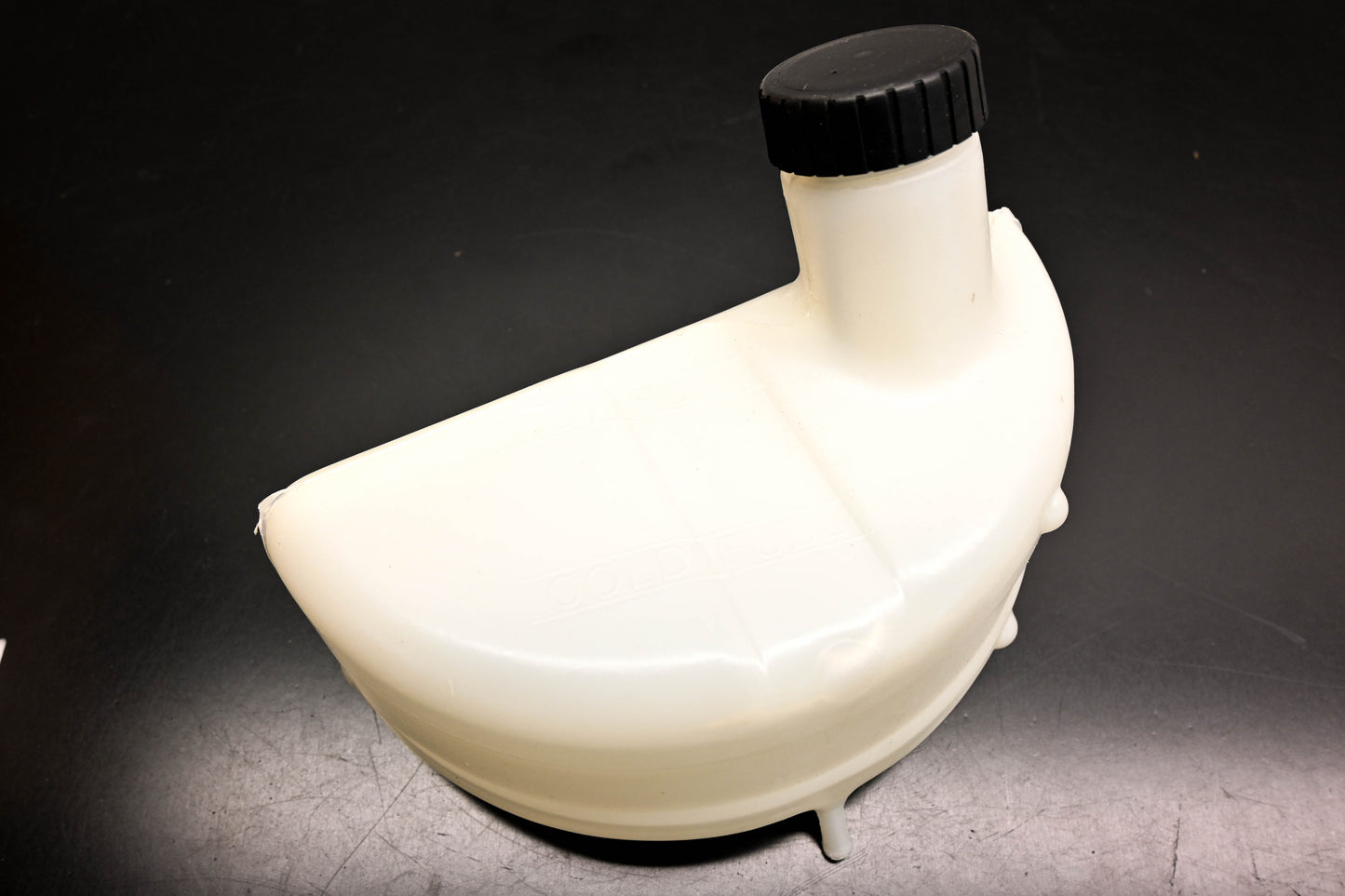 Mack 25133601 Coolant Recovery Tank NOS