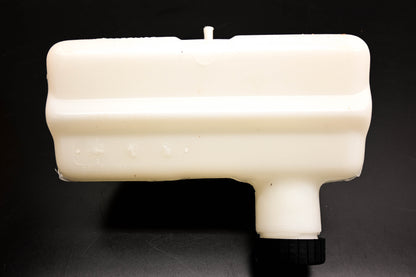 Mack 25133601 Coolant Recovery Tank NOS