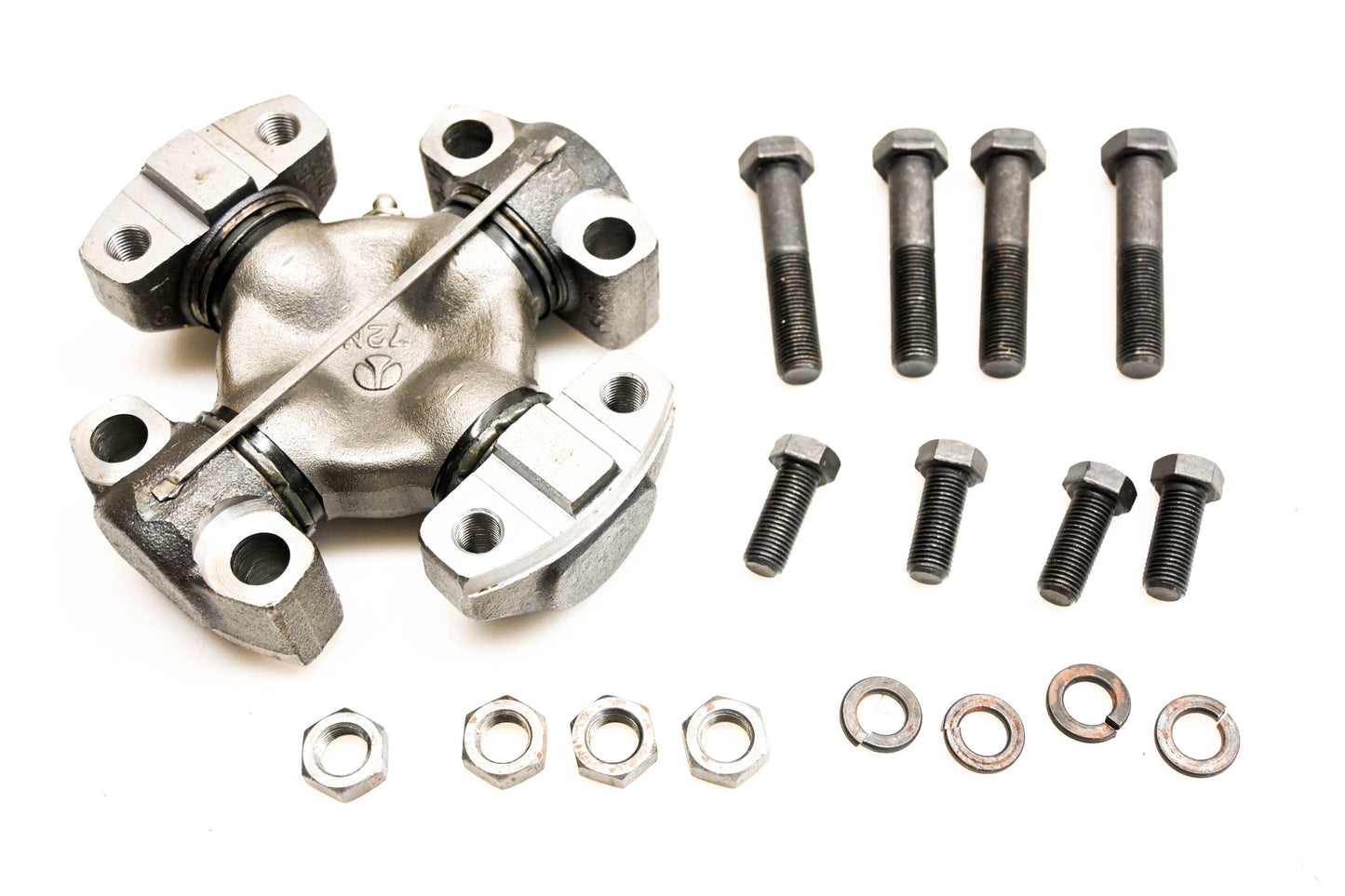 Mack 201SJ49A, CP72N118, 8235-CP72N118 Rockwell Universal Joint NOS