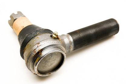 Mack 8226-L24SV8204A12 Tie Rod End NOS