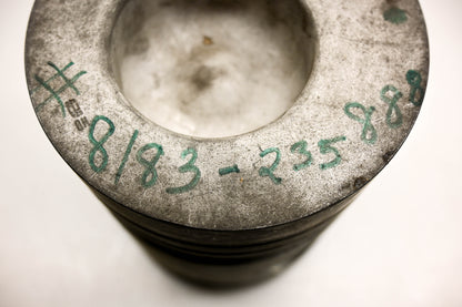 Mack 8183-235888 Piston NOS