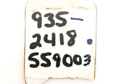 Mack 935-2418559003 Valve NOS