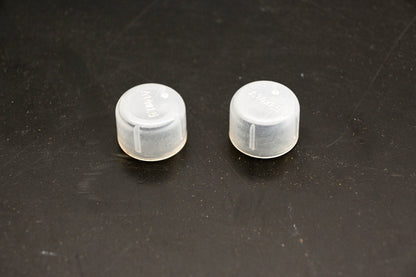 Mack 935-1410508010 Caps Qty 2 NOS