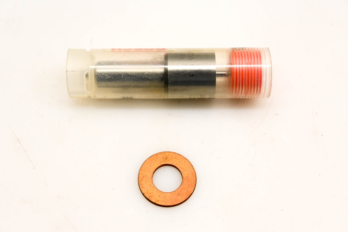 Mack 935-9430084099 Bosch Fuel Injector Nozzle NOS