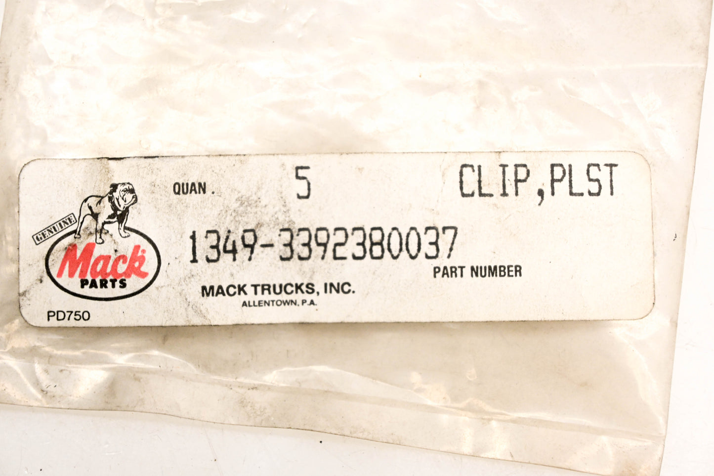 Mack 1349-3392380037 Clips Qty 5 NOS