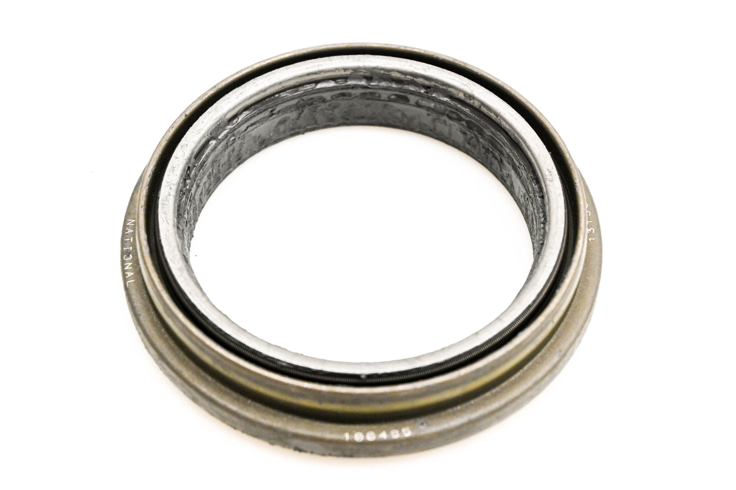 Mack 1204-100495 Oil Seal NOS