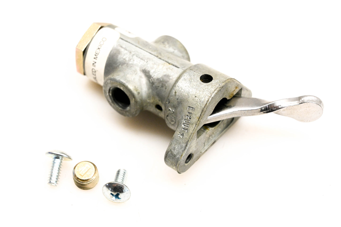 Mack 745276923 Control Valve NOS