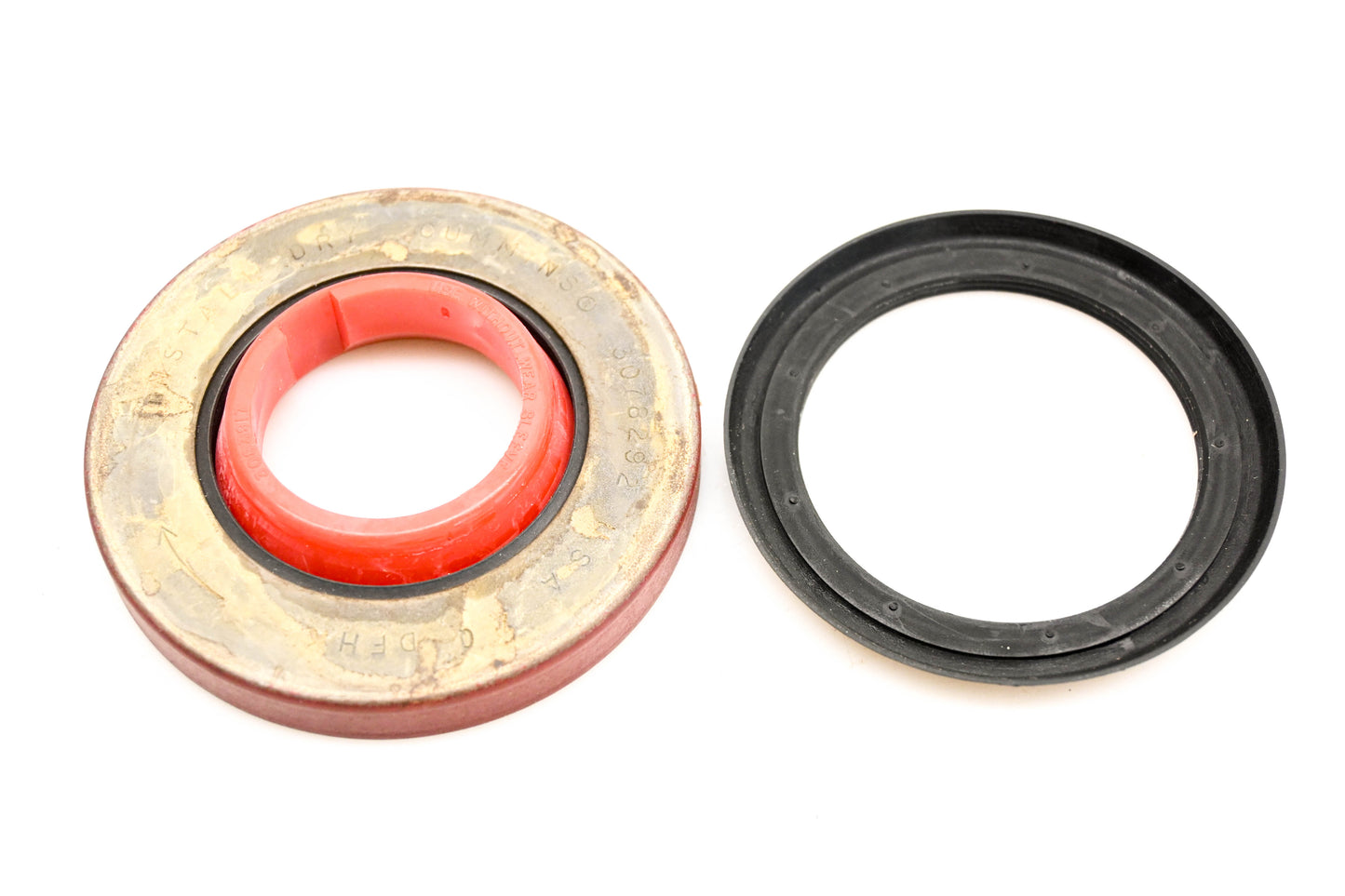 Cummins 3800616 Seal NOS