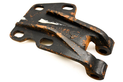 Mack 4QM319 Righthand Hinge Bracket NOS