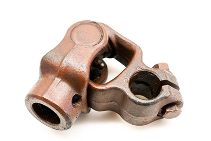 Mack 63RU216P1 Universal Joint NOS