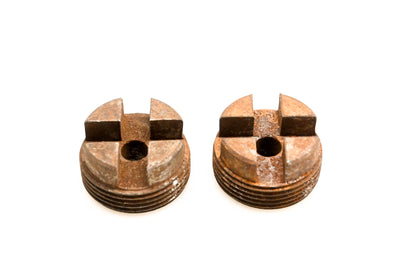 Mack 69RU117 Plug Nuts Qty 2 NOS
