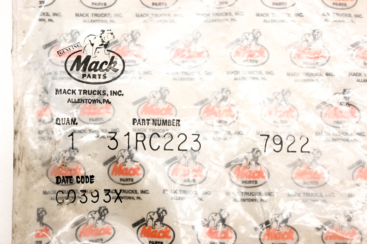 Mack 31RC223 Keeper Pin NOS