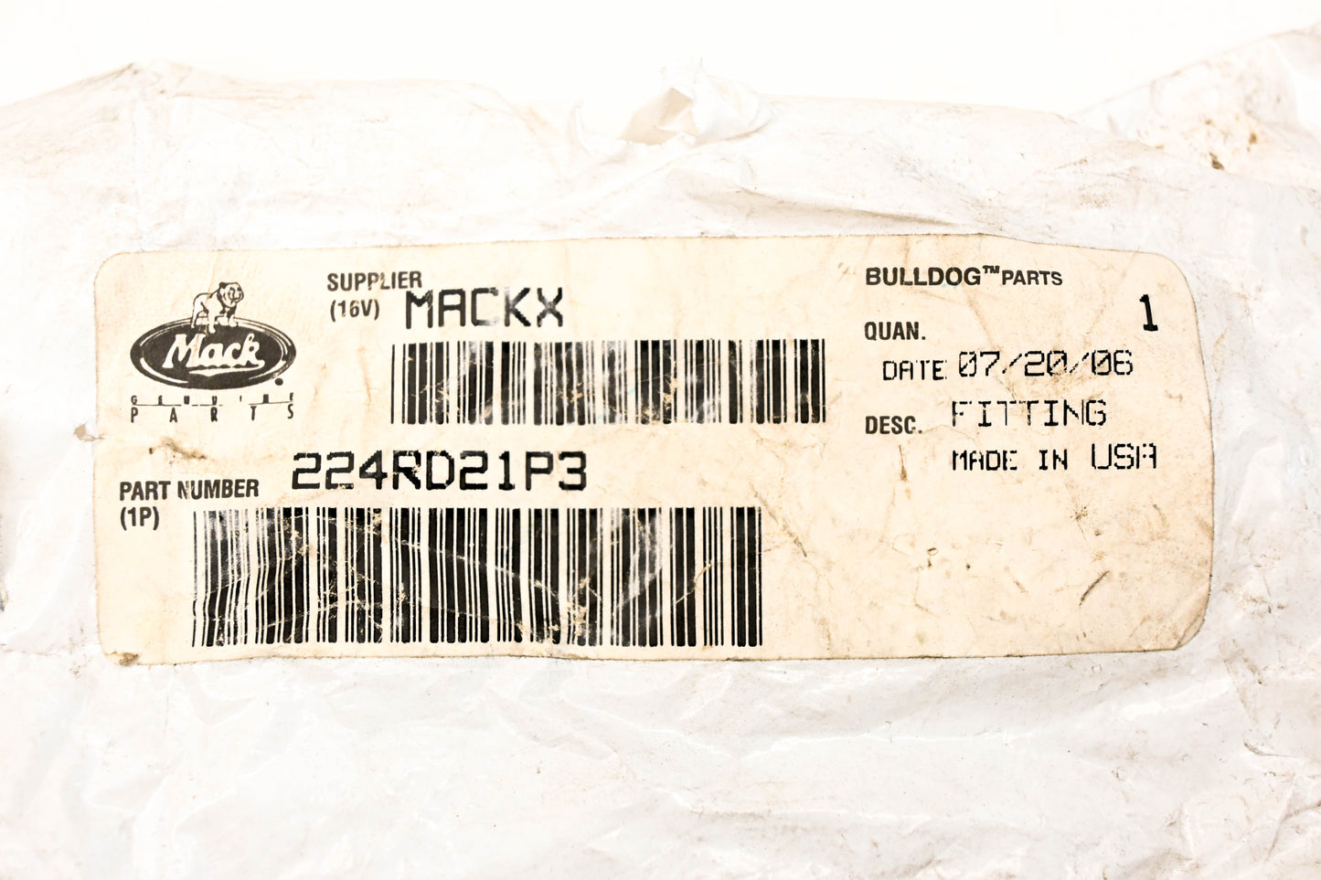 Mack 224RD21P3 Compressor Fitting NOS