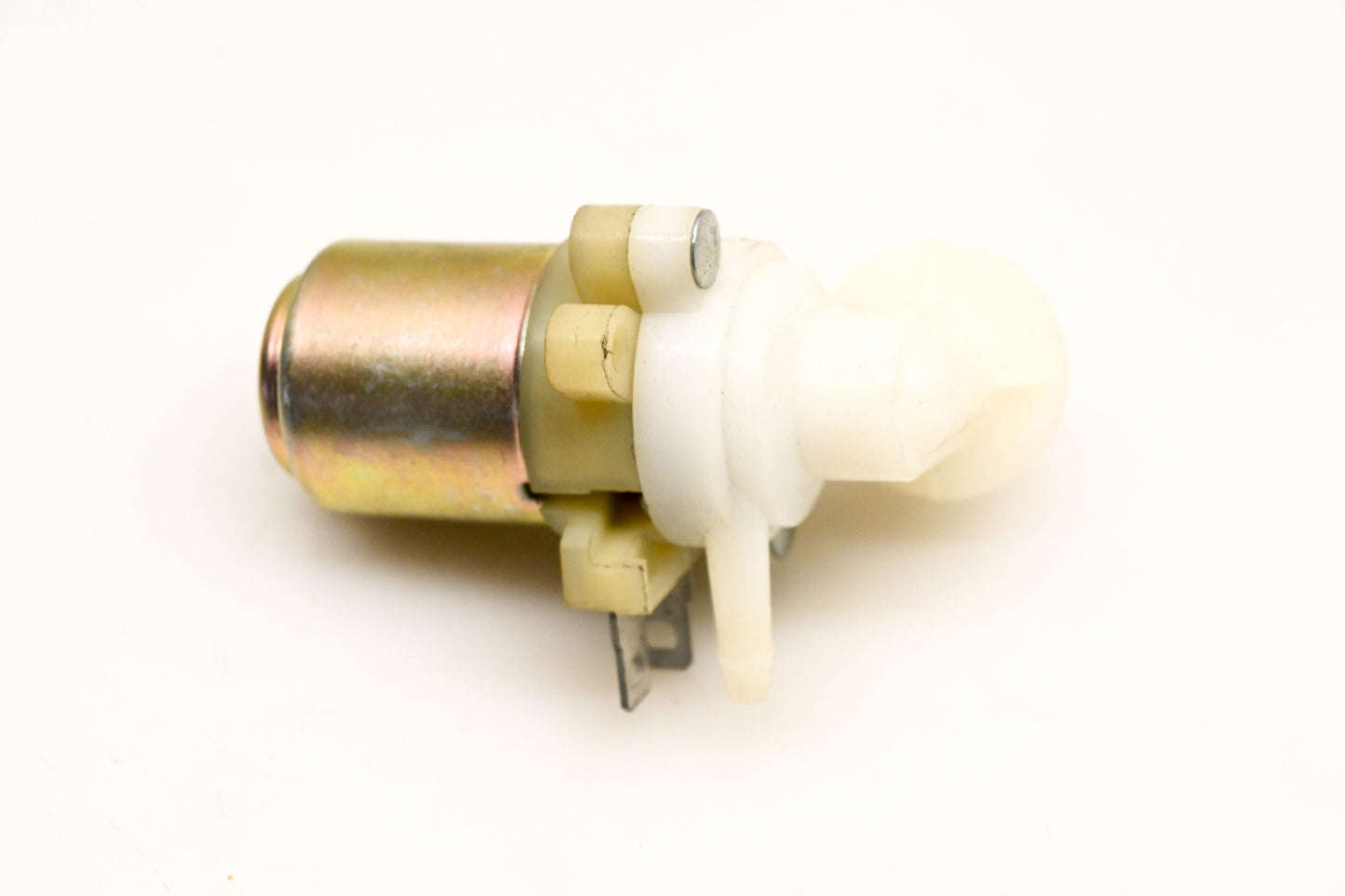 Mack 9823102451 Pump Motor NOS