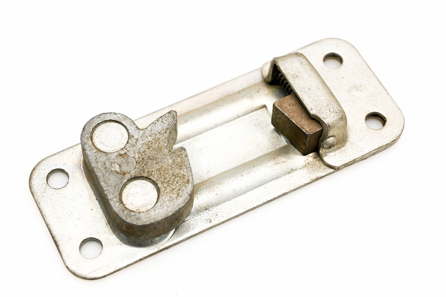 Mack 181QS21 Striker Block NOS